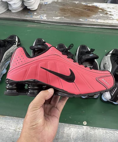 Shox R4-057 Shox R4-057